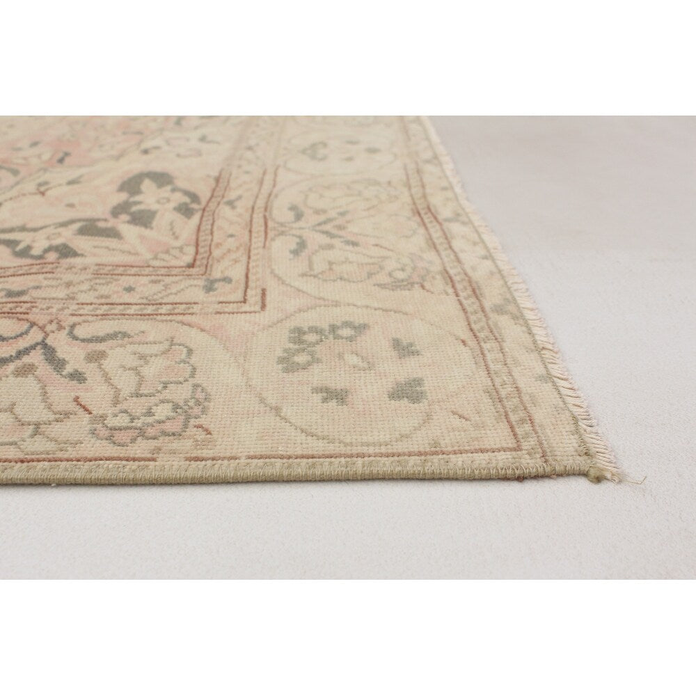 Hand-knotted Antalya Vintage Cream Wool Soft Rug