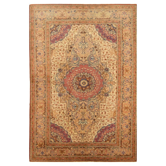 Hand-knotted Keisari Vintage Ivory Wool Soft Rug