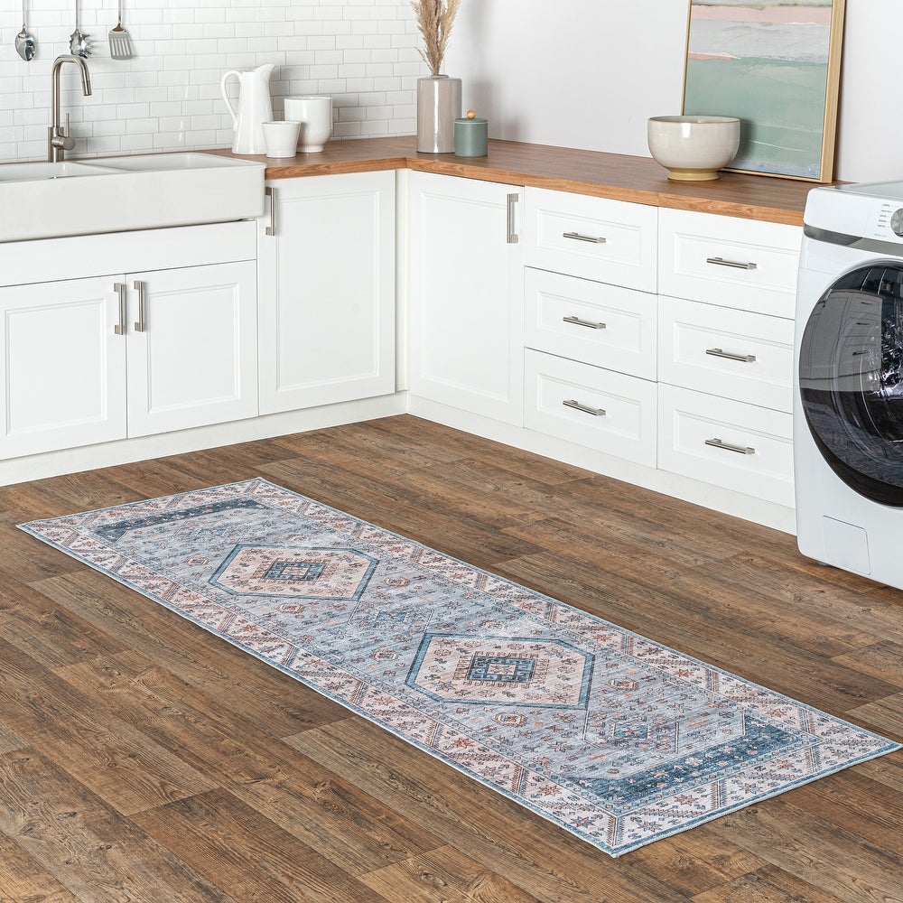 Elowyn Machine Washable Medallion Area Rug