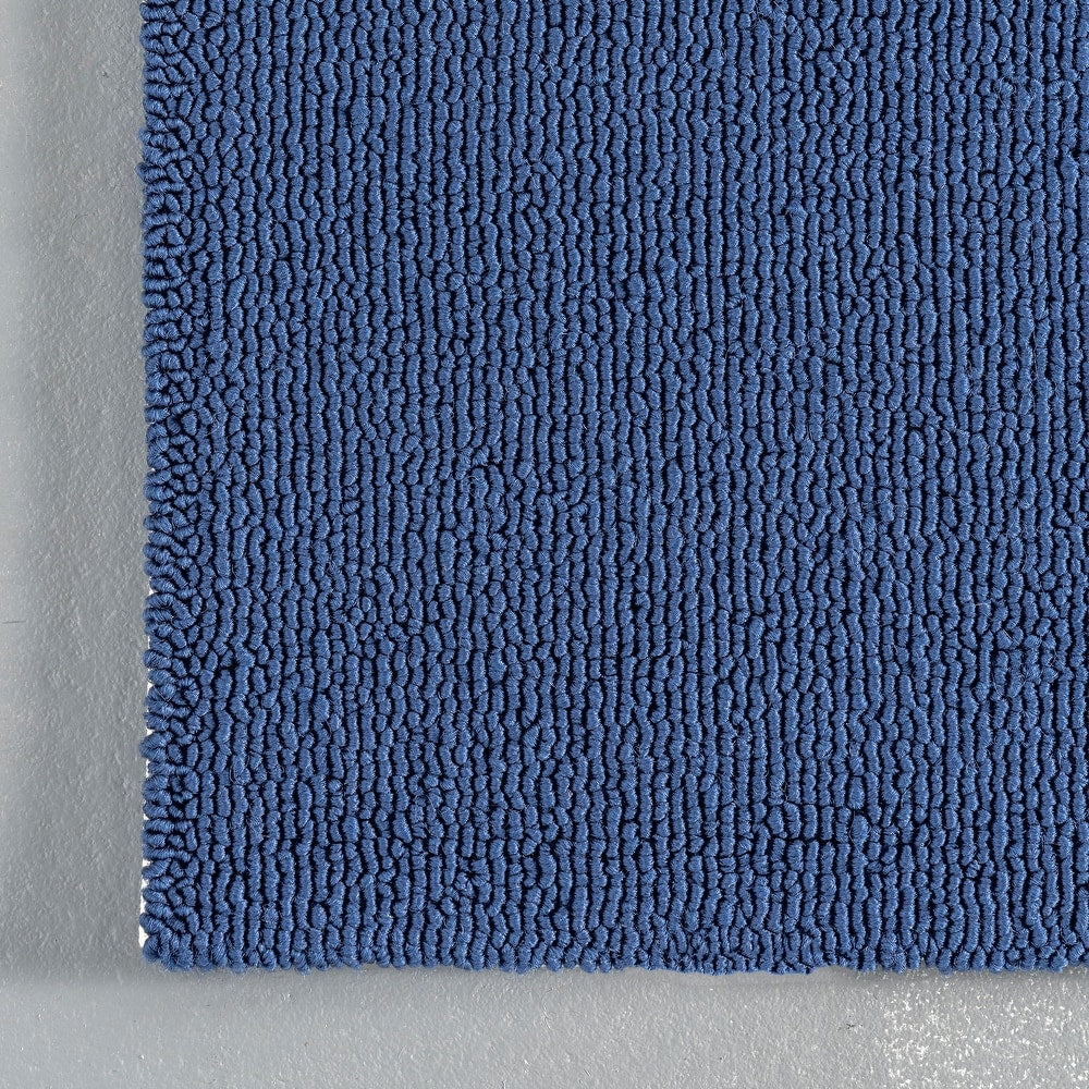 Handmade Indoor/ Outdoor Coastal Starfish Soft Area Rug